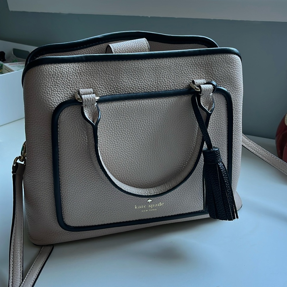 LIKE NEW! Kate Spade Fulton Leather Satchel – Soft Pink Elegance